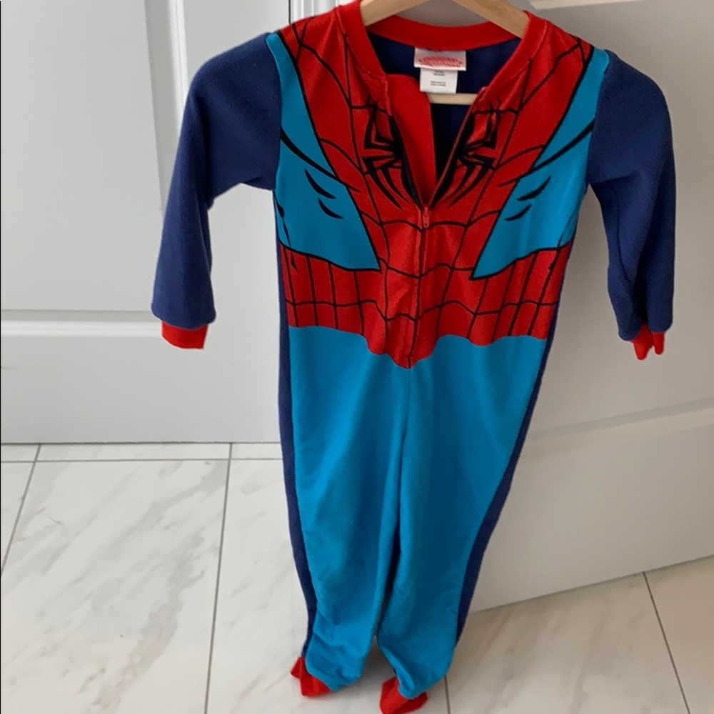 SpiderMan boy’s PJ sz 4